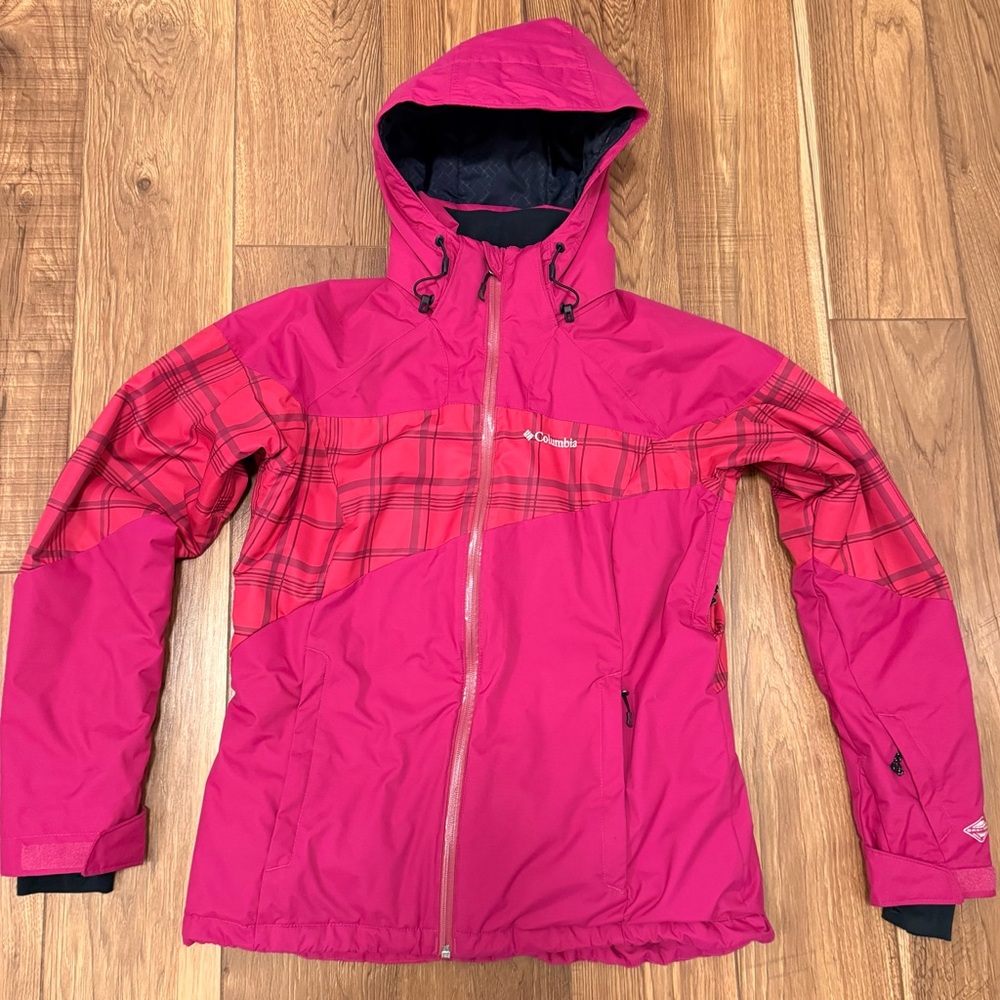 Columbia Women's Fuchsia and Red Ski Jacket